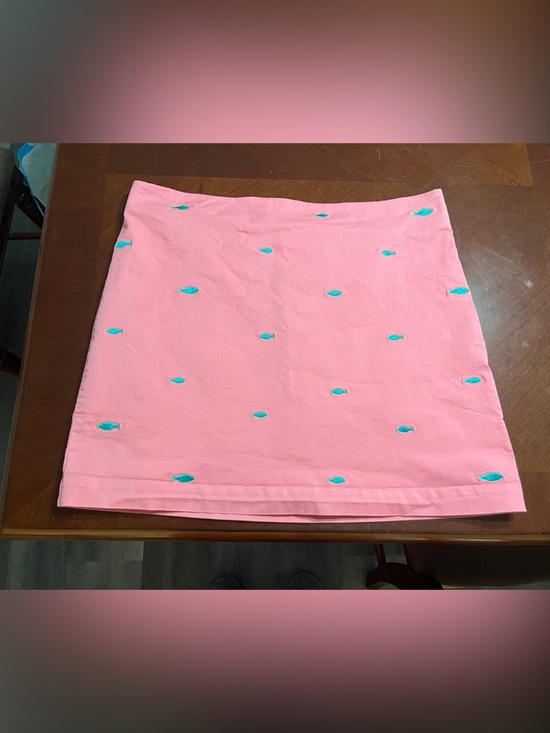 Vineyard Vines Dresses & Skirts - Vineyard Vines Pink embroidered skirt